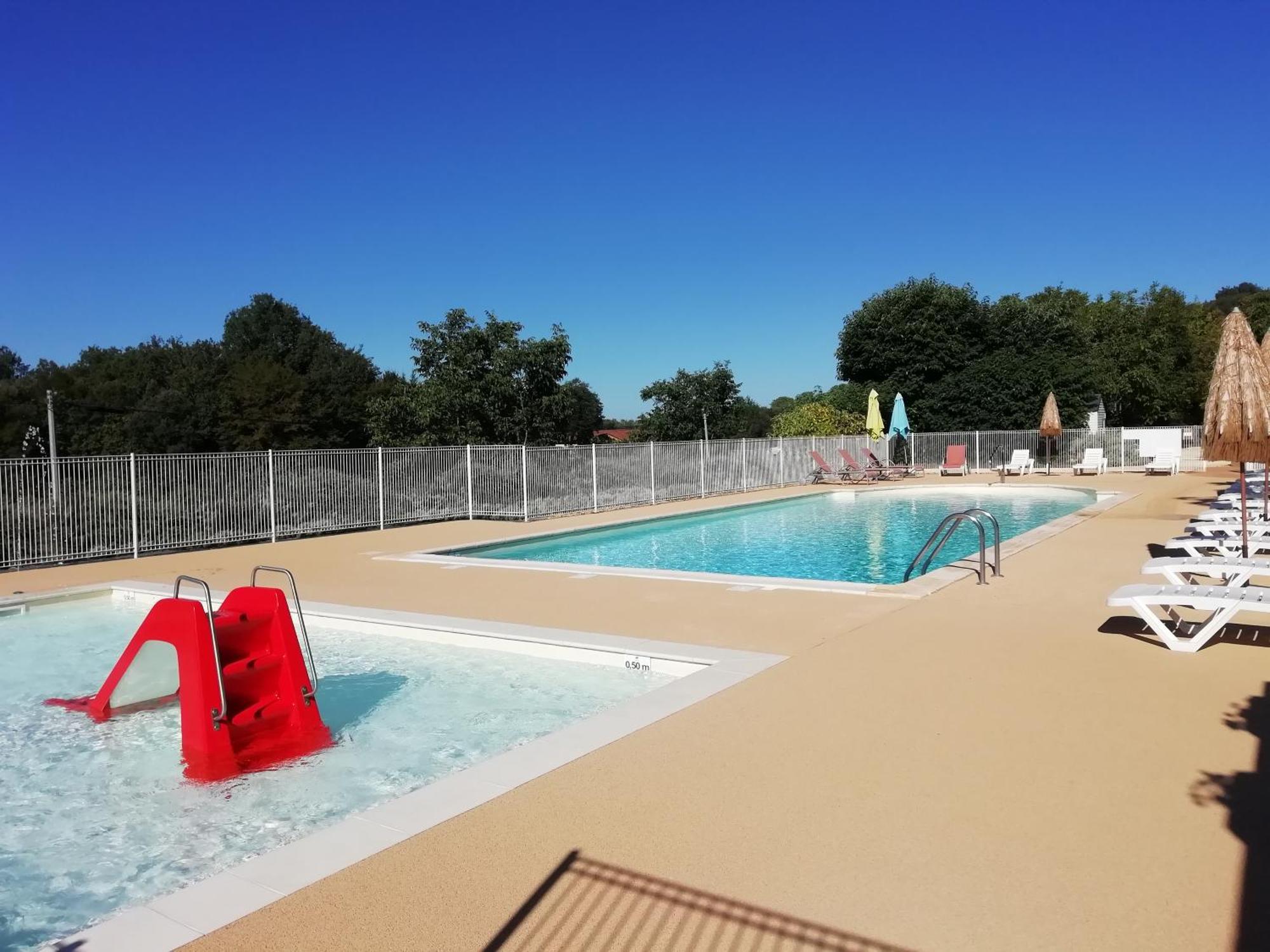 ホテル Les Pierres Chaudes Veyrignac エクステリア 写真