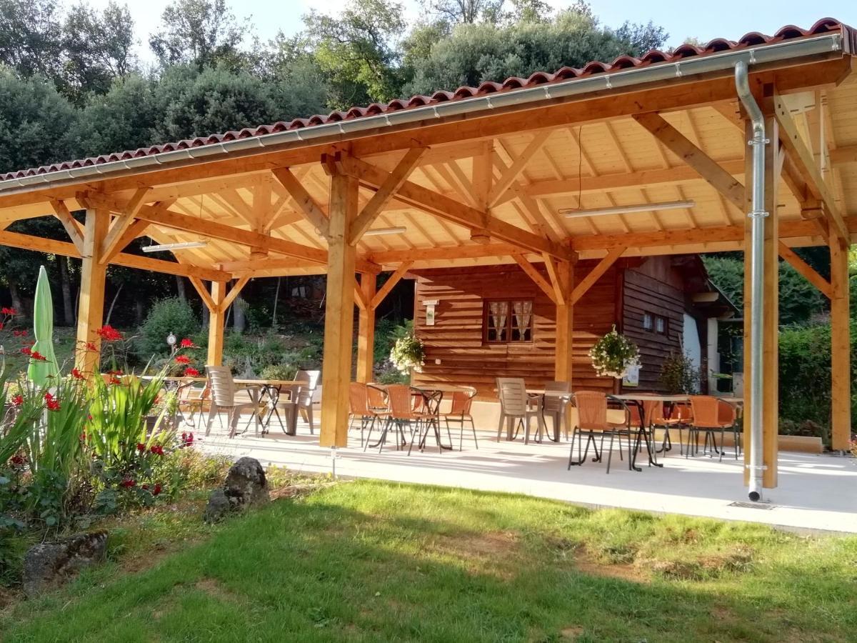 ホテル Les Pierres Chaudes Veyrignac エクステリア 写真